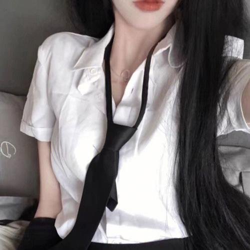 别云间海报